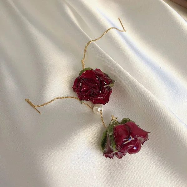 Savings Event Red rose flower long earrings yv42321