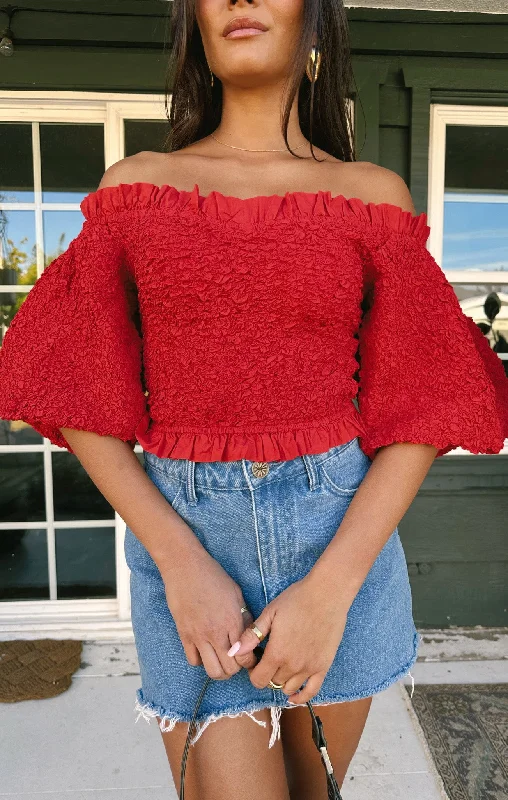 Rom Com Top ~ Red Texture Stretch